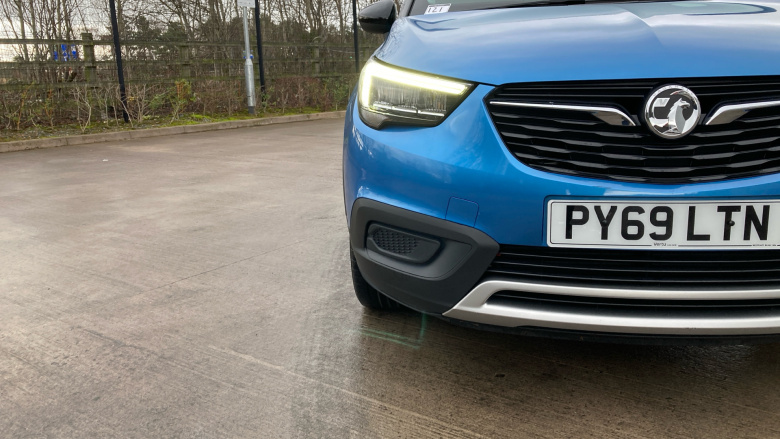 Vauxhall Crossland X 1.2T [110] Griffin 5dr [6 Spd] [Start Stop] Petrol Hatchback